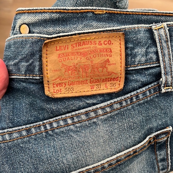 Womens 503 Levi Shorts - Picture 4 of 4